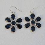 Must oon&uuml;ksist v&auml;&auml;riskivist soliidne 925 sterlingh&otilde;bedane k&auml;sitsi valmistatud disainik&otilde;rvar&otilde;ngas naistele kingituseks ehted lillelised k&otilde;rvar&otilde;ngad