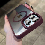Magsafe'i juhtmevaba laadimise magnet&uuml;mbrise jaoks iPhone 15 14 Plus 13 12 11 Pro Max p&otilde;rutuskindla kaitseraua l&auml;bipaistva soomuskatte jaoks For iPhone 15 tumeroheline v&auml;rv