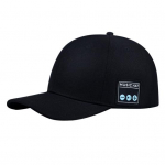 Nutikas valjuh&auml;&auml;ldi m&uuml;ts koos Bluetooth-&uuml;hilduva k&otilde;lariga juhtmevaba laetava v&auml;listingimustes kasutatava pesapallim&uuml;tsiga p&auml;ikesek&uuml;bar must