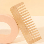 Bamboo Wide Tooth Comb Juukseharjad Lahtitavad kammid Antistaatilised lokkis juuksed Naistele Meestele Silendav Masseeriv Kodusalongi kasutamine