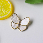 Elegantne Camellia Pearl Butterfly pross &ndash; tipptasemel kokkupuutevastane n&ouml;&ouml;pn&otilde;el j&otilde;uluehete ja r&otilde;ivatarvikute jaoks