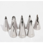 8 tk roostevabast terasest lilletoru otsikute jaoks &ndash; ideaalsed volangik&uuml;psetusvahendid koogikeste kondiitritoodete kookide kaunistamiseks