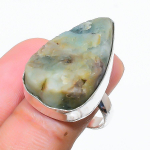 Emerald(Simulated) Gemstone 925 Sterling Silver Jewelry Ring Size 6.5 m7y56