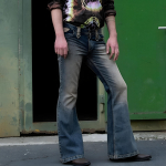 Meeste moodsad teksap&uuml;ksid saapade jalaga, kergelt laienev Slim Fit teksap&uuml;ksid, disainitud klassikalised pestud teksap&uuml;ksid, kelluke p&otilde;hjaga p&uuml;ksid suures suuruses S