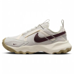 Nike TC 7900 Light Bone Burgundy Crush Naiste tossud Kreemjas Kahvatu-Iivoor Neutral-Olive DD9682-003 36.5