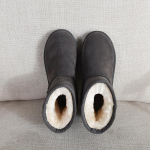 Lumesaapad Naiste l&uuml;hikese toruga pl&uuml;&uuml;sist ja paksu isolatsiooniga puuvillased kingad libisemisvastased talvel uued kingad Naiste &uuml;li&otilde;pilaste Korea versioon naiste kingad 41 hall