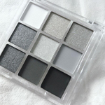 Smoky Eyes Makeup Lauv&auml;rv Decay Pearlescent Matte Grey Lauv&auml;rvide Palett Tume silmameik hall