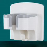 Mugav vannitoaf&ouml;&ouml;nihoidik koos seinakinnitusega ruumi s&auml;&auml;stmiseks