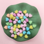 100 tk s&uuml;damekujuline akr&uuml;&uuml;lhelmed vaher&otilde;ngas helmed k&auml;ev&otilde;ru ehete valmistamiseks DIY k&auml;sitsi valmistatud 7 mm v&otilde;ileib v&auml;rviline lahtine kaelakee l&auml;bipaistev roosa punane v&auml;rv