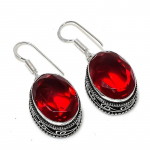 Mosambiigi Granaat V&auml;&auml;riskivi K&auml;sitsi valmistatud 925 Sterlingh&otilde;be Ehted K&otilde;rvar&otilde;ngas 1.50 1.5 punane