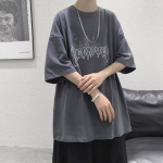 Uus l&uuml;hikeste varrukatega T-s&auml;rk meestele suvel, Korea stiilis trend, lihtne poolvarrukatega topp, Hongkongi stiilis vaba vabaaja br&auml;ndi T-s&auml;rk M must