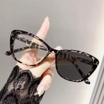 Naistele m&otilde;eldud &otilde;ues kasutatavad fotokroomsed l&uuml;hin&auml;gelikkuse prillid Unisex Vintage kassisilma miinus dioptriprillid naistele m&otilde;eldud l&auml;hedalt n&auml;gemiseks m&otilde;eldud p&auml;ikeseprillid 0