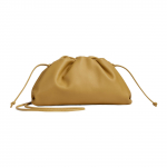 Bottega Veneta Pouch Cloud Bag &Uuml;hev&auml;rviline Disain Magnetiline Sulgemine Nahast Sidur Mini Naiste Sidur Kreemjas 585852V1BW07722 Basic Set (Bag+Dust Bag)