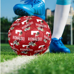 Cristiano Ronaldo Teemaline jalgpall Suurus 5 Jalgpall Pehme puudutus Professionaalne treeningjalgpall v&auml;listingimustes kasutamiseks Size 5