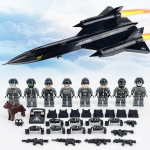 Linnapolitsei SWAT eriv&auml;gede kaasaegne s&otilde;dur SR-71 Blackbird luurelennuk ehitusplokid s&otilde;jav&auml;erelvad klotsid laste m&auml;nguasjad