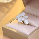 CMM Micro Pave kuupmeetrist tsirkooniumoksiidist reguleeritavad avatud geomeetrilised suurte lehtedega s&otilde;rmused naiste pidude kihlusehted Adjustable h&otilde;be