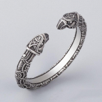 P&otilde;hjamaade meeste 316L viikingi k&auml;ev&otilde;ru Odini kroonk&auml;ev&otilde;ru P&otilde;hjamaade meeste amuleti ehted h&otilde;be