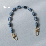 Uus moekas naistekoti aksessuaar Eemaldatav tahke helmestega ketid kommid akr&uuml;&uuml;list luksusrihm naiste elegantne &otilde;la k&auml;epidemega kett 34CM sinine