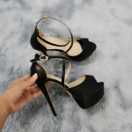 Naiste sandaalid Seksikad 14 cm &Uuml;lik&otilde;rged kontsad, nahast platvorm, teravate varvastega pahkluu rihm Sandaalid &ouml;&ouml;klubis, punased pulmakingad 44 must