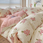 Neljaosaline komplekt, pestud puuvillane voodilina, tekikott, &uuml;hiselamu kolmeosaline komplekt 1.5m bed