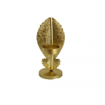 Lihtne stabiilne kuldne metallist k&uuml;&uuml;nlajalad k&auml;sit&ouml;&ouml;na valmistatud vastupidav p&otilde;hjamaise k&uuml;&uuml;nlaalus Peen rauast k&uuml;&uuml;nlahoidja laud