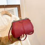 Vintage crossbody kott &uuml;lemise sangaga Retro suudluslukuga Satchel naiselik &otilde;lakott