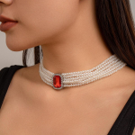 Aksessuaarid, vintage prantsuse mitmekihiline p&auml;rlikaelakee, temperamendikas ruudukujulise v&auml;&auml;riskiviga choker-kaelakee.