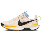 Nike Pegasus Trail 5 Phantom Black Naiste tossud Cream Washed-Coral University-Gold DV3865-007 37.5