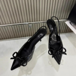 Moodsad Naiste Stiletto Baotou Sandaalid Kevad Uued Terava Otsaga Madala Suuga Liblikas&otilde;lm Libisemisvastased Kulumiskindlad K&otilde;rged Kontsad 35 must