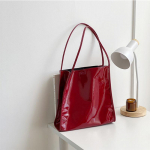 Yogodlns Luksuslik lakknahast kandekott, naissoost suure mahutavusega &otilde;lakott Advanced Lady &uuml;lemise k&auml;epidemega kott Ostukott Kaenlaaluste kott 32*10*30cm punane