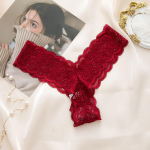 CINOON Naiste alusp&uuml;ksid, l&auml;bipaistvad madala v&ouml;&ouml;ga alusp&uuml;ksid, &otilde;&otilde;nsad stringid, naiste &otilde;mblusteta G-String seksikas aluspesu pitspesu alusp&uuml;ksid one size