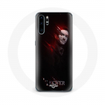 Huawei P30 Luciferi seeria &uuml;mbris mustal taustal