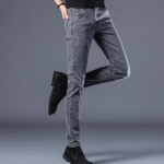 Uus klassikaline disainer Trendikas meeste kitsad teksad Helesinised pestud Slim Fit Lihtsad vabaaja mood t&auml;navateksap&uuml;ksid 28 hall