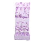 T&uuml;llist tr&uuml;kitud kardinad elutoa akende sisekujunduseks oranž