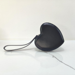 &Auml;rirahakoti disaineri originaalbr&auml;ndi naiste rahakotid naistele, m&uuml;&uuml;gil olevad k&auml;ekotid t&uuml;drukutele, kawaii PU nahast s&uuml;damekujuline kott must