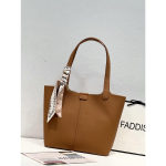 Lehmanahast &otilde;lakott naistele, suure mahutavusega messenger-kott, naiste, moekas ja lihtne ostukott. must