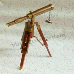 Messingist teleskoop puidust statiiviga Merenduslik Noodiline Vanaaegne Lauakaunistus M aero