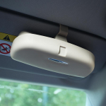 Car glasses case general car glasses clip sunglasses sunglasses storage box for Renault Koleos Kadjar Duster for Samsung QM6 single buckle beige