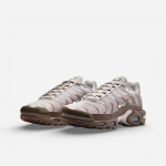 Nike Air Max Plus Ironstone/College Grey (Naiste) 40 hall