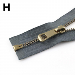 1 tk &otilde;mblusmaterjal metallist automaatlukuga t&otilde;mblukk 55/65/75 cm lahtise otsaga 5# kasutada riiete jaoks Tasku r&otilde;ivas 65cm