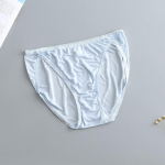 Mooruspuu siidist aluspesu naiste madala v&ouml;&ouml;kohaga seksikas j&auml;lgedeta pits Naiste siidist aluspesu puusa t&otilde;stvad p&uuml;ksid hingavad M