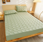 Paksendatud voodilina tepitud madrats, mis hoiab &auml;ra plekkide m&auml;&auml;rdumist lillepeenra kattega voodikatted &uuml;hele kaheinimesevoodile m&otilde;eldud kaheinimesevoodile 80x200x30cm