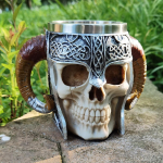1tk 550ml Horn Skull Cup &Otilde;lleklaas 3D Viking Skull &Otilde;llekruus Kohvitass Roostevabast terasest joogikruus Halloweeni kingitused Joogin&otilde;ud 550ml