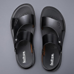 Moodsad meeste sandaalid Suvi Uus Mood Meeste Klips-Slippers V&auml;litingimustes Ehtne Nahk Libisemisvastased Kingad Rannakips-Sandaalid Reisislippersid 37 pruun