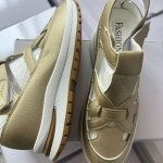 Naiste mood tossud &uuml;hev&auml;rvilised paksu platvormiga kontsaga sandaalid, sussid 44 kuld