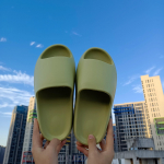 Meeste uued sussid Mood Paksu tallaga libisemisvastased Suurendatud sise- ja v&auml;listingimustes Paarid EVA sandaalid ja sussid 40-41