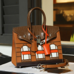 Naiste naturaalsest nahast kontrastv&auml;rvi k&auml;ekott - Platinum Edition 25cm Length x 13cm Width x 20cm Height