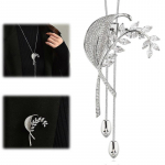 Necklace and brooch in one Versatile piece of jewelry design elegance style charm beauty allure