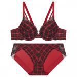 Guess Holiday S&uuml;damemustriga Traadiga Rinnahoidja + P&uuml;ksikud Komplekt Gdwbrb12 Bpb12 75A/90