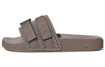 adidas Adilette 2.0 pl&auml;tud 'Pride' HQ1196 37 gray